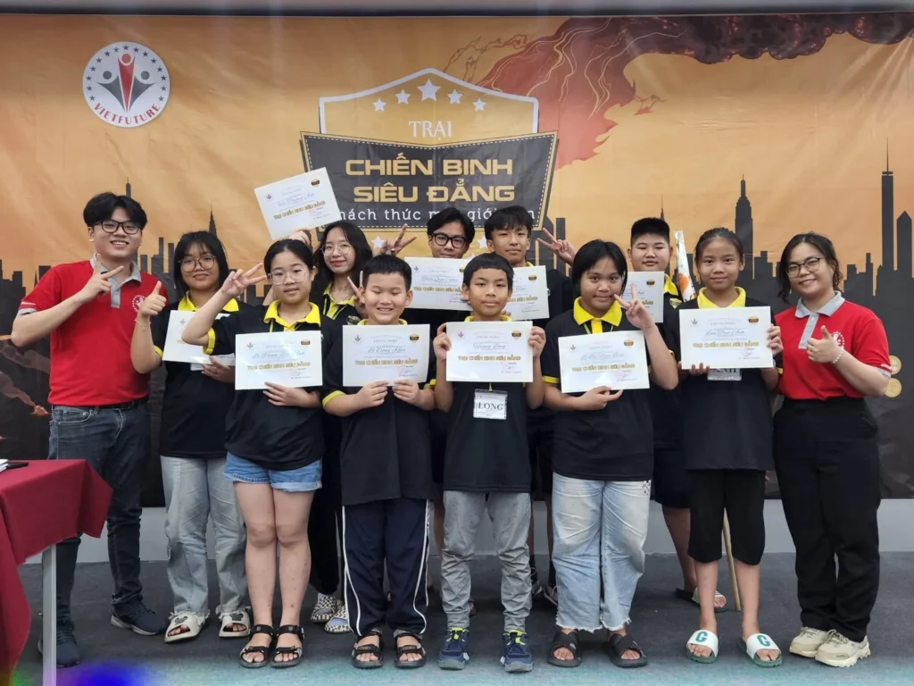 Cảm Nhận Học Viên Thiếu Niên Siêu Đẳng Vietskill: Những Hành Trình Chuyển Hóa Diệu Kỳ