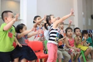 Chuẩn Bị Tâm Lý Cho Trẻ Trước Khi Vào Lớp 1: Chìa Khóa Để Con Tự Tin Bứt Phá - VietSkill