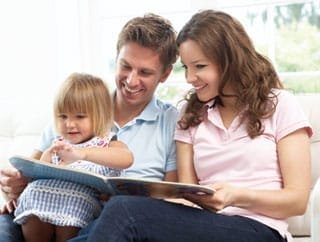 Giáo Dục Trẻ Bằng Truyện Thật Người Thật: Sức Mạnh Của Những Tấm Gương Sống - VietSkill