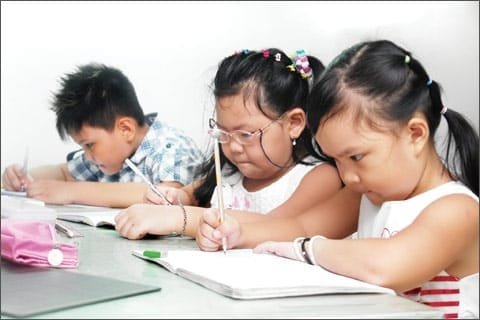 Hành Trang Vững Chắc: 19 Kỹ Năng Bé Cần Biết Trước Khi Vào Lớp 1 - VietSkill