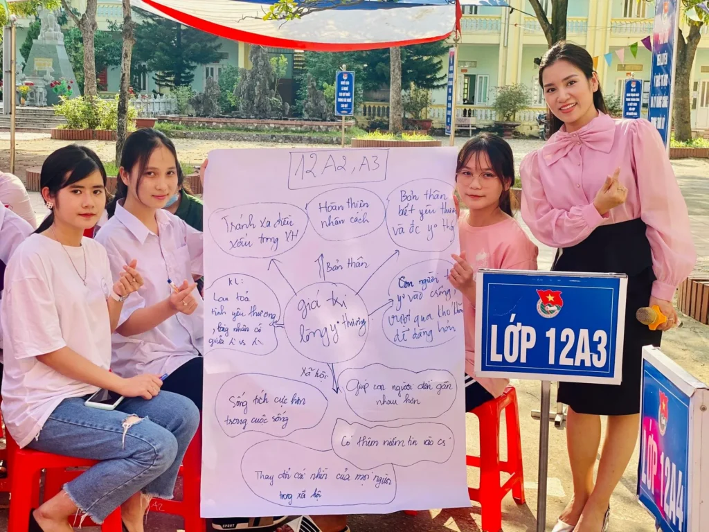 Vietskill Tại THPT Phạm Ngũ Lão: Chuyên Đề Chạm Đến Trái Tim – Đánh Thức Lòng Yêu Thương