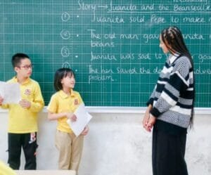 Lớp Học Đảo Ngược: Bước Đột Phá Kỹ Năng Tiếng Anh Thực Chiến Tại Vietskill - VietSkill