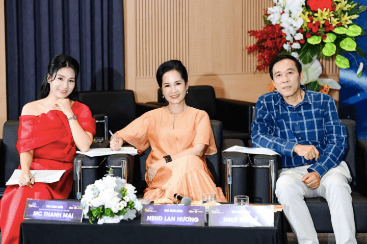 Lý Do Cuộc Thi MC Nhí Toàn Quốc Không Có Phần Thi Tiếng Anh - VietSkill