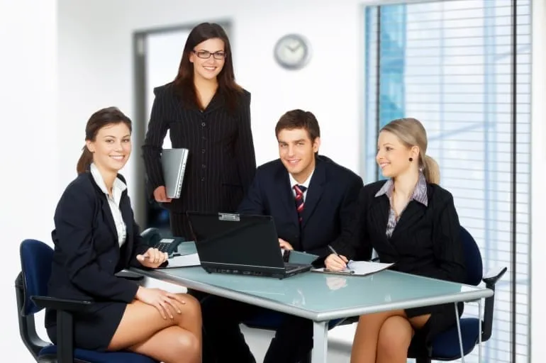 Tầm Quan Trọng Của Kỹ Năng Giao Tiếp Và Ứng Xử Trong Kỷ Nguyên Mới