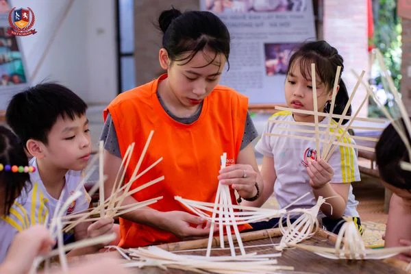 Trại Hè Kỹ Năng “Generation Leader”: Bước Đệm Cho Thủ Lĩnh Tương Lai Cùng Vietskill - VietSkill