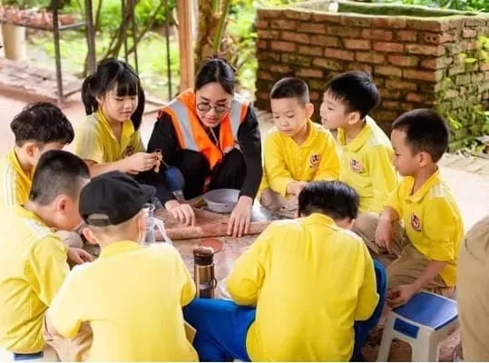 Vietschooler Khối 1 Khám Phá Ốc Đảo Xanh: Hành Trình Chạm Đến Thiên Nhiên Cùng Vietskill