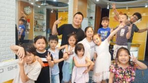 Rèn Luyện EQ Cho Trẻ Lớp 1: Chìa Khóa Giúp Con Bứt Phá Bản Lĩnh Tại Trường Tiểu Học - VietSkill