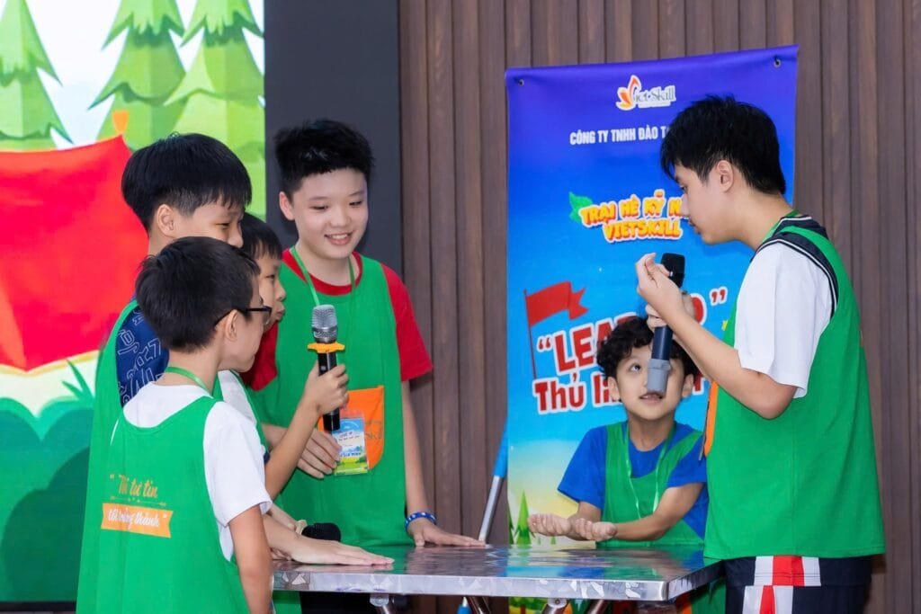 Giáo Dục Giới Tính Và Chuyện “Yêu Sớm”: Bứt Phá Bản Lĩnh Làm Chủ Cảm Xúc Cùng Vietskill 2026 - VietSkill