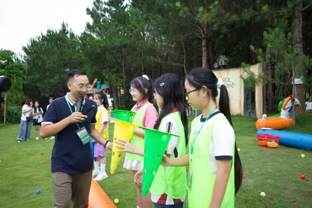 Ngày Hội STEM Tiểu Học: Kích Hoạt Đam Mê Và Bứt Phá Bản Lĩnh Cùng Vietskill 2026