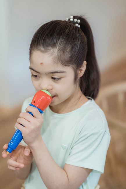 Bí quyết chọn khóa học chỉnh giọng nói cho trẻ em giúp bé tự tin tỏa sáng